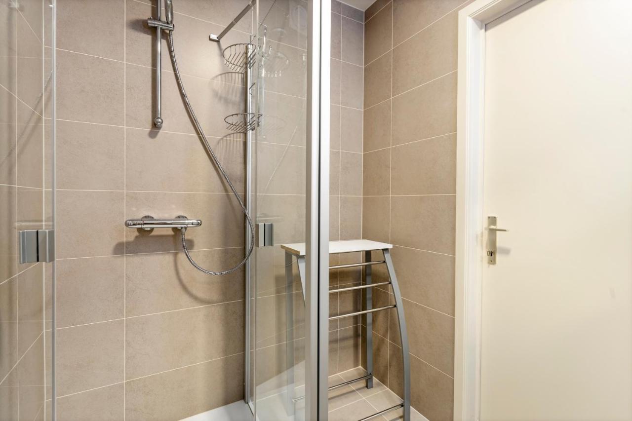 Ruim Appartement Aan De Jachthaven 布兰肯贝赫 外观 照片