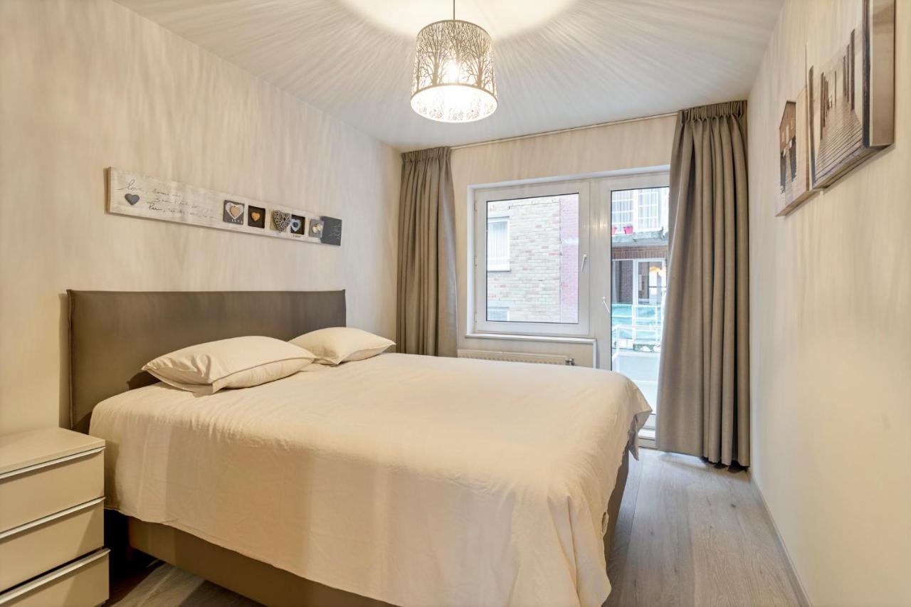 Ruim Appartement Aan De Jachthaven 布兰肯贝赫 外观 照片